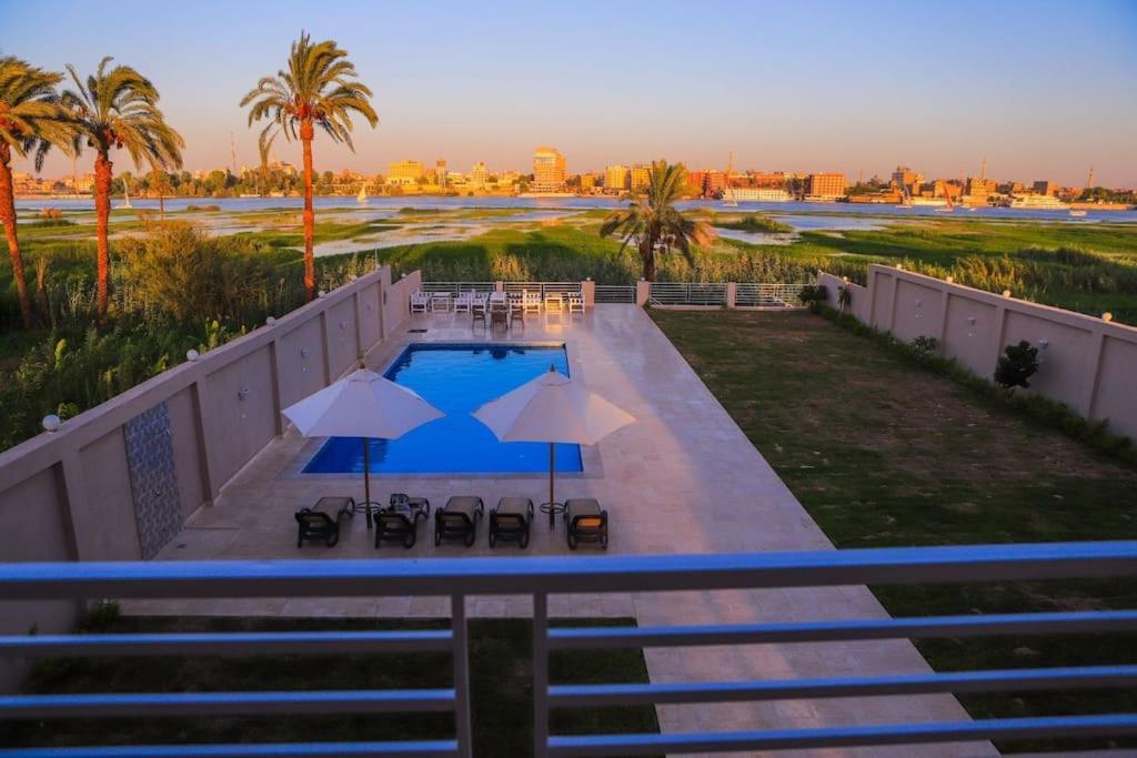 Royal Nile Villas - Nile View Apartment 2 Louxor Extérieur photo
