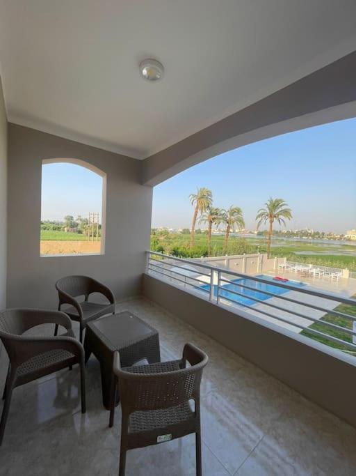 Royal Nile Villas - Nile View Apartment 2 Louxor Extérieur photo